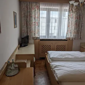 Hotel Neuwirt ***